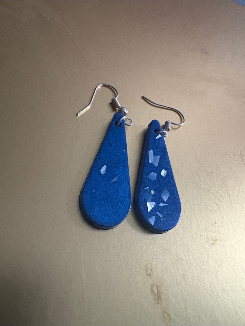 Emmy’s Creations Hand Crafted Blue Teardrop Dangle Earrings with Reflective Flec